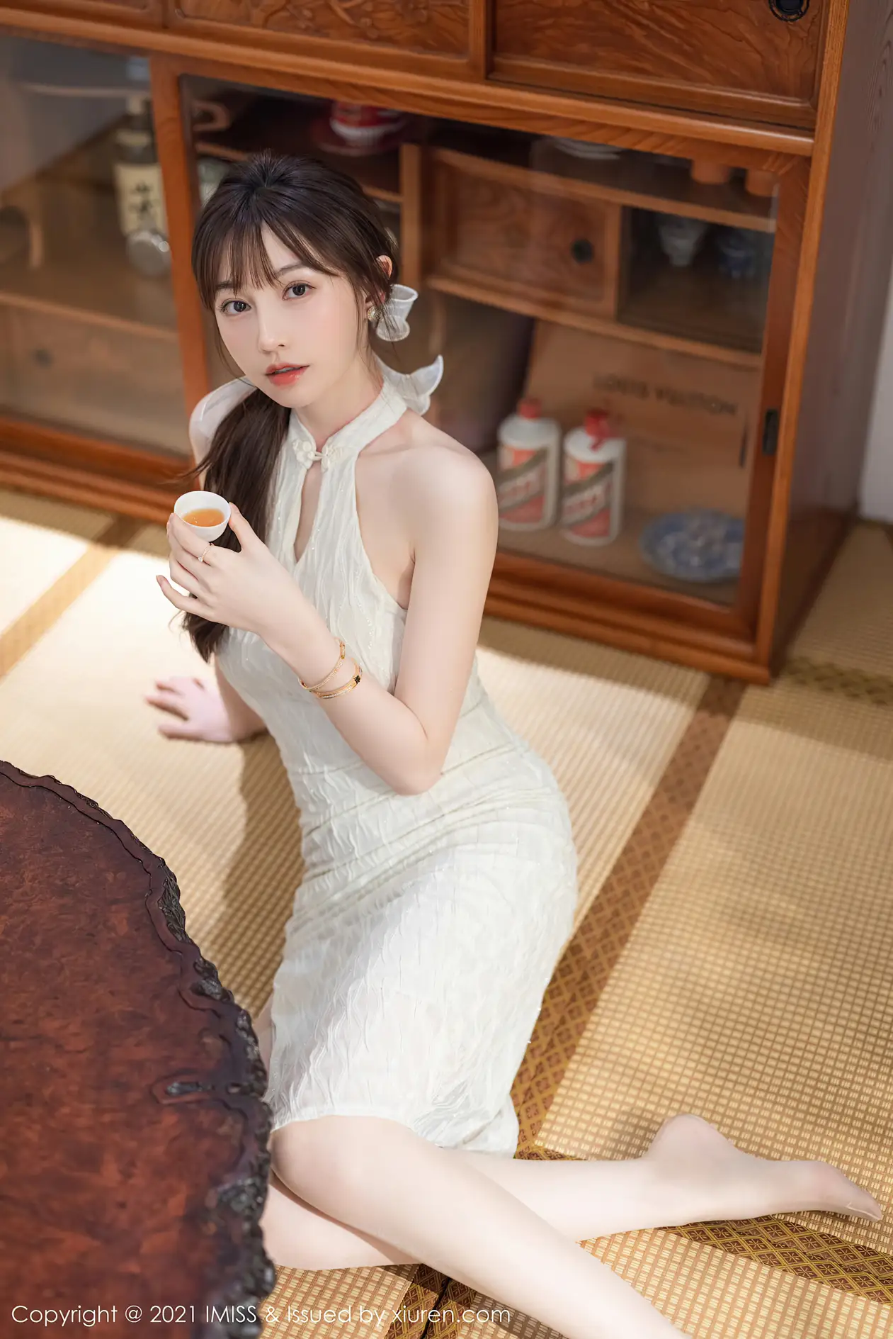 [爱蜜社] 2021.10.09 VOL.636 Lynn刘奕宁#[26P]-1