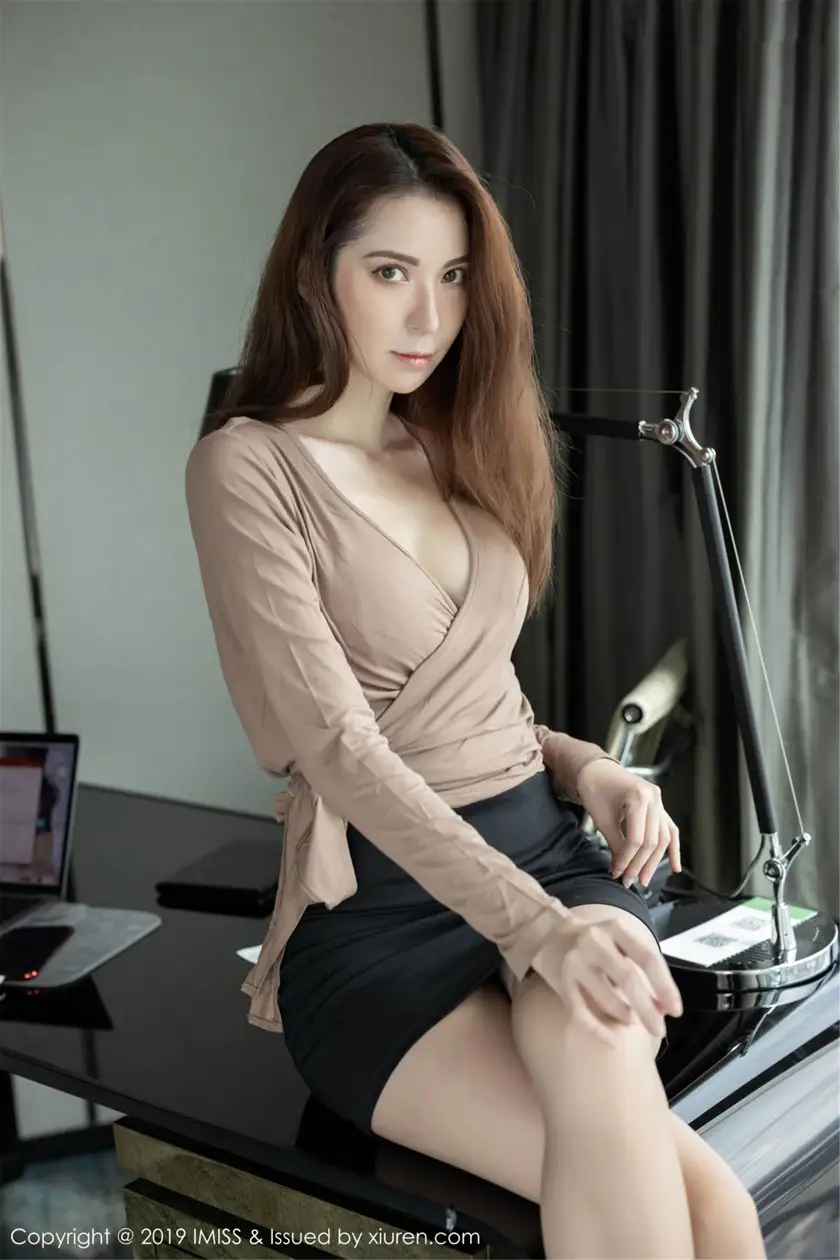 [爱蜜社] 2019.06.25 VOL.354 Carry#[47P]-9