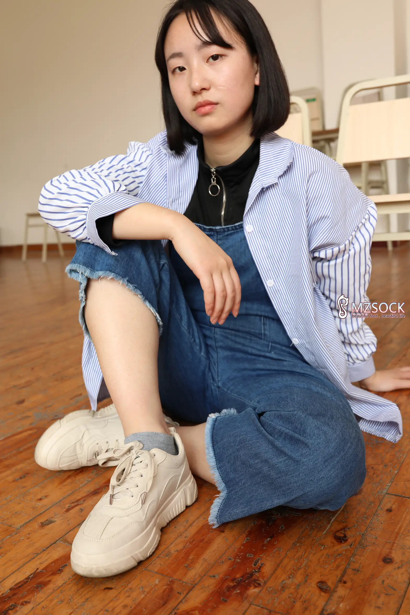 [爱美足] 爱美足 NO.001 肖弧#[74P]-10