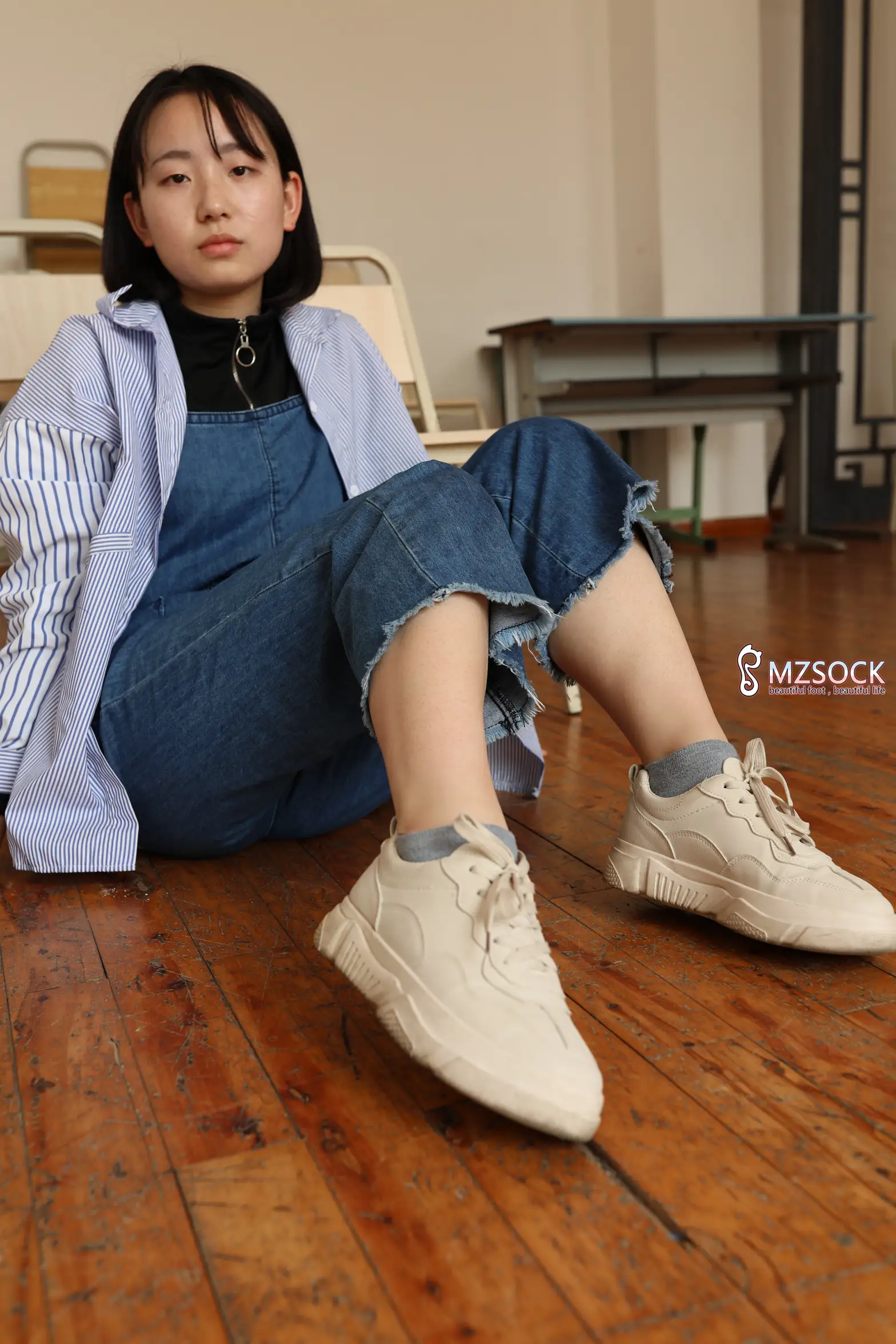 [爱美足] 爱美足 NO.001 肖弧#[74P]-3