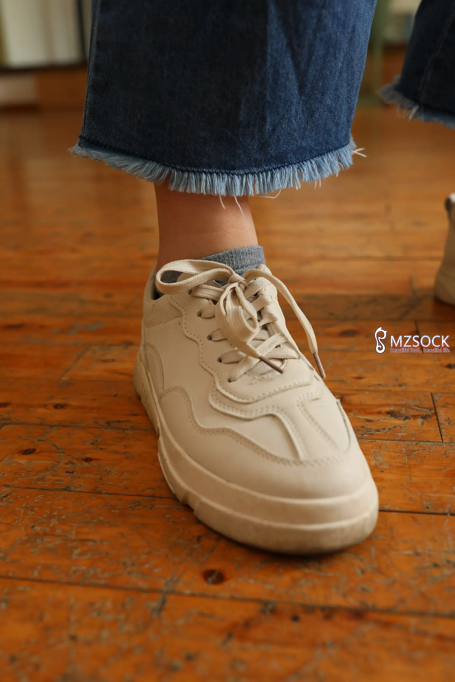 [爱美足] 爱美足 NO.001 肖弧#[74P]-8