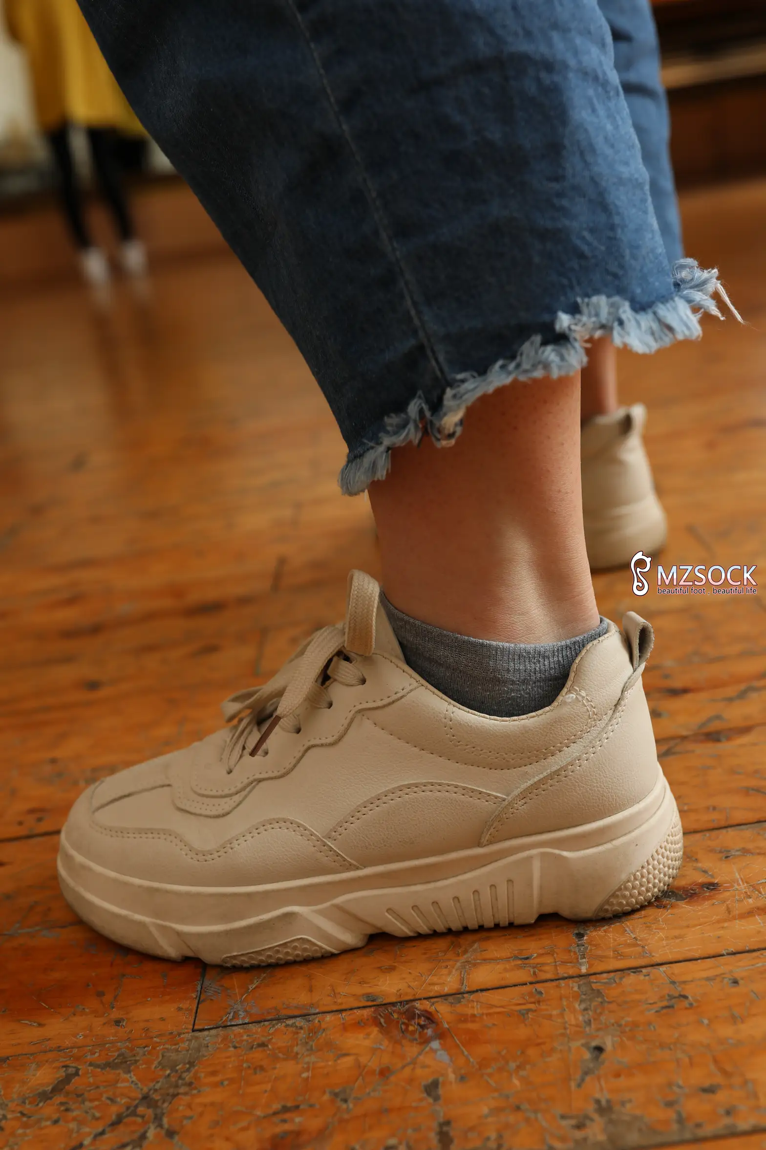 [爱美足] 爱美足 NO.001 肖弧#[74P]-9