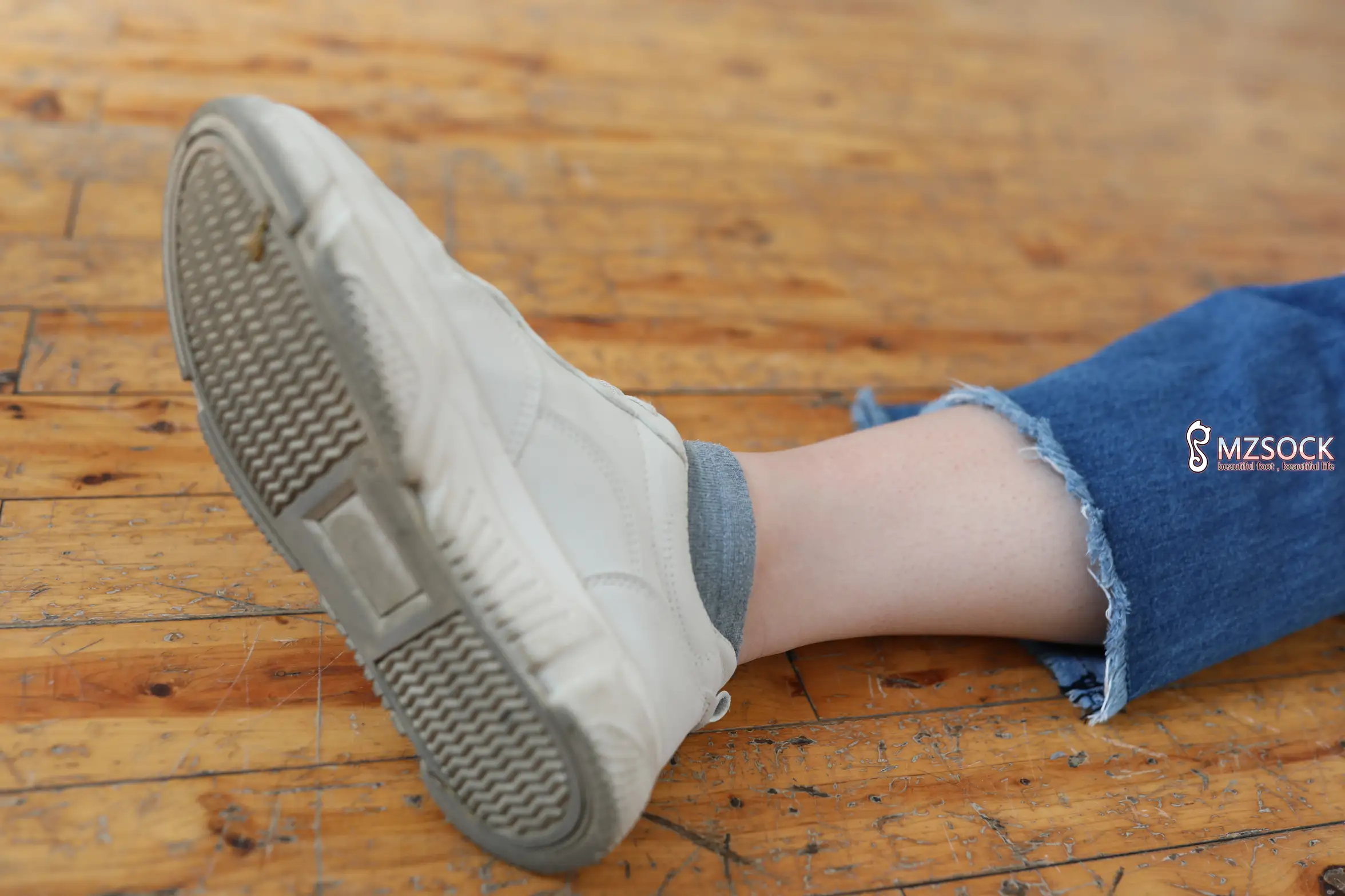 [爱美足] 爱美足 NO.001 肖弧#[74P]-3