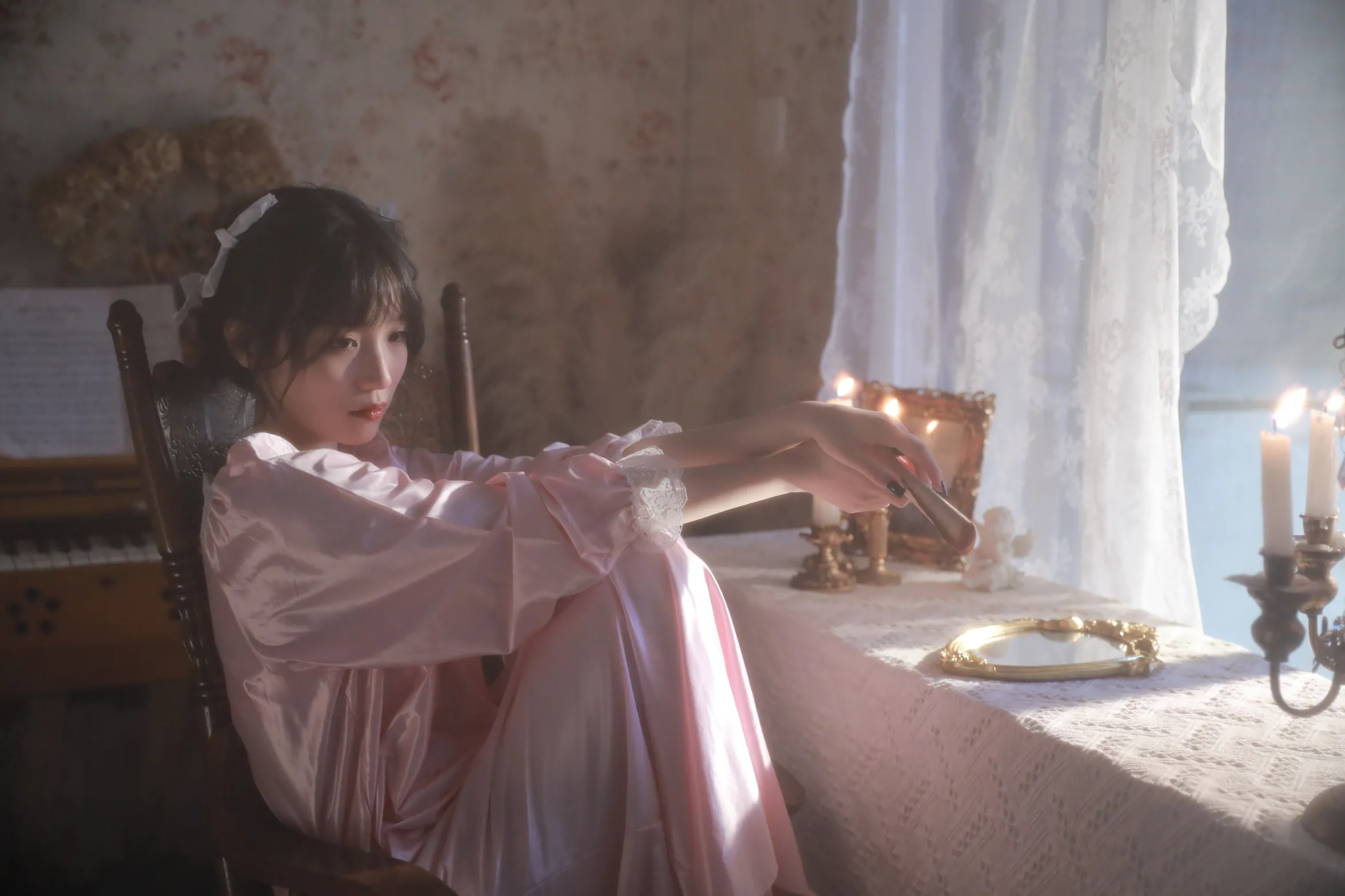 [艺图语] 2022.12.06 Vol.2614 – 油画少女 echo#[31P]-8