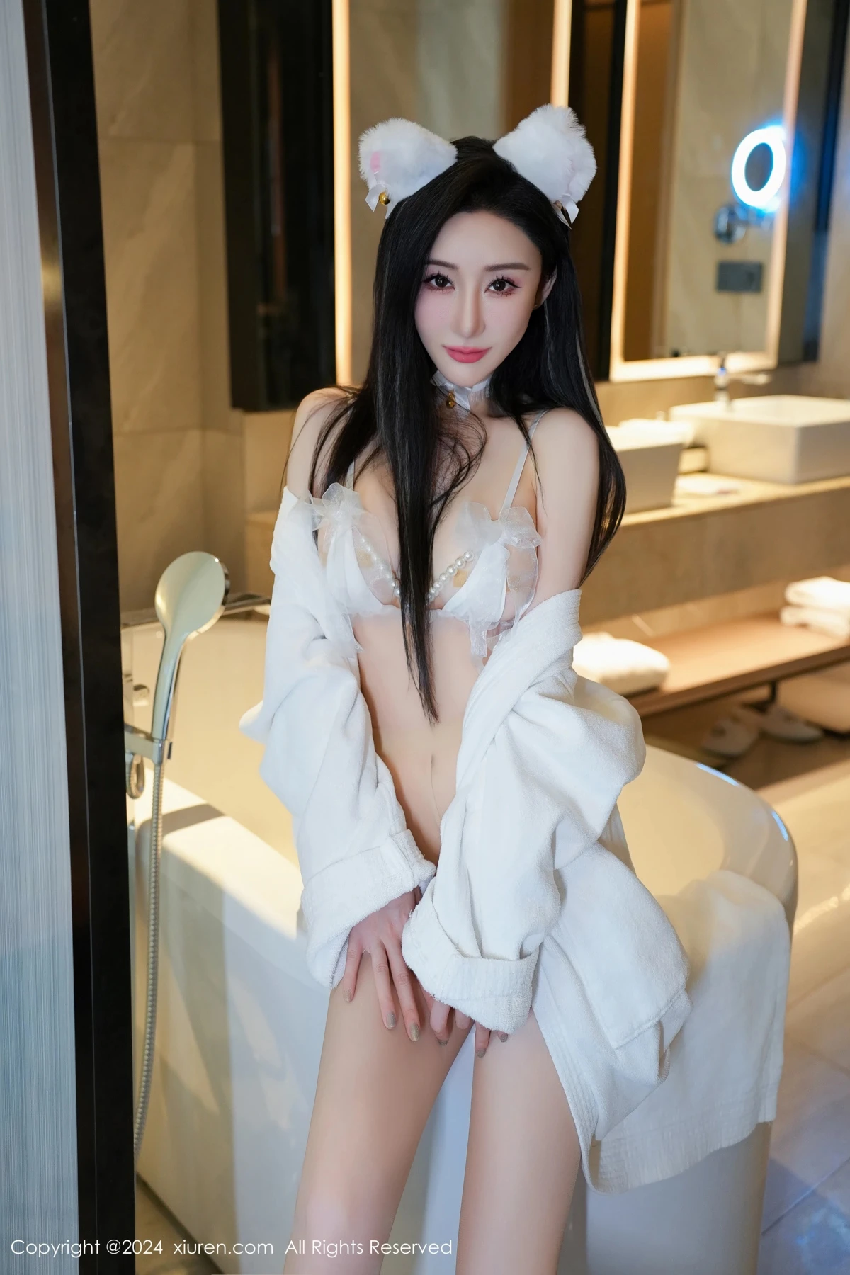 [秀人网] 2024.06.11 No.8679 田兮白#[122P]-5