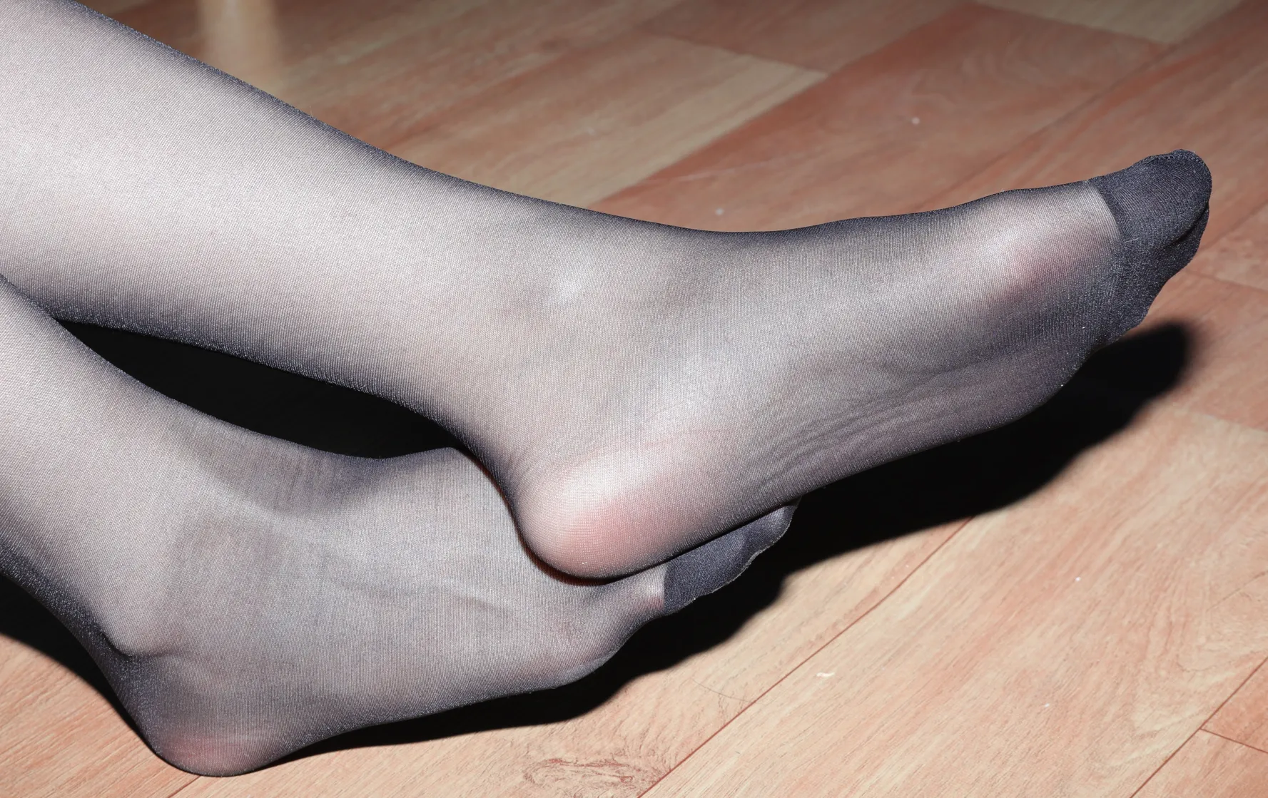 [爱美足] NO.122 热裤黑丝筒袜 街拍#[106P]-3