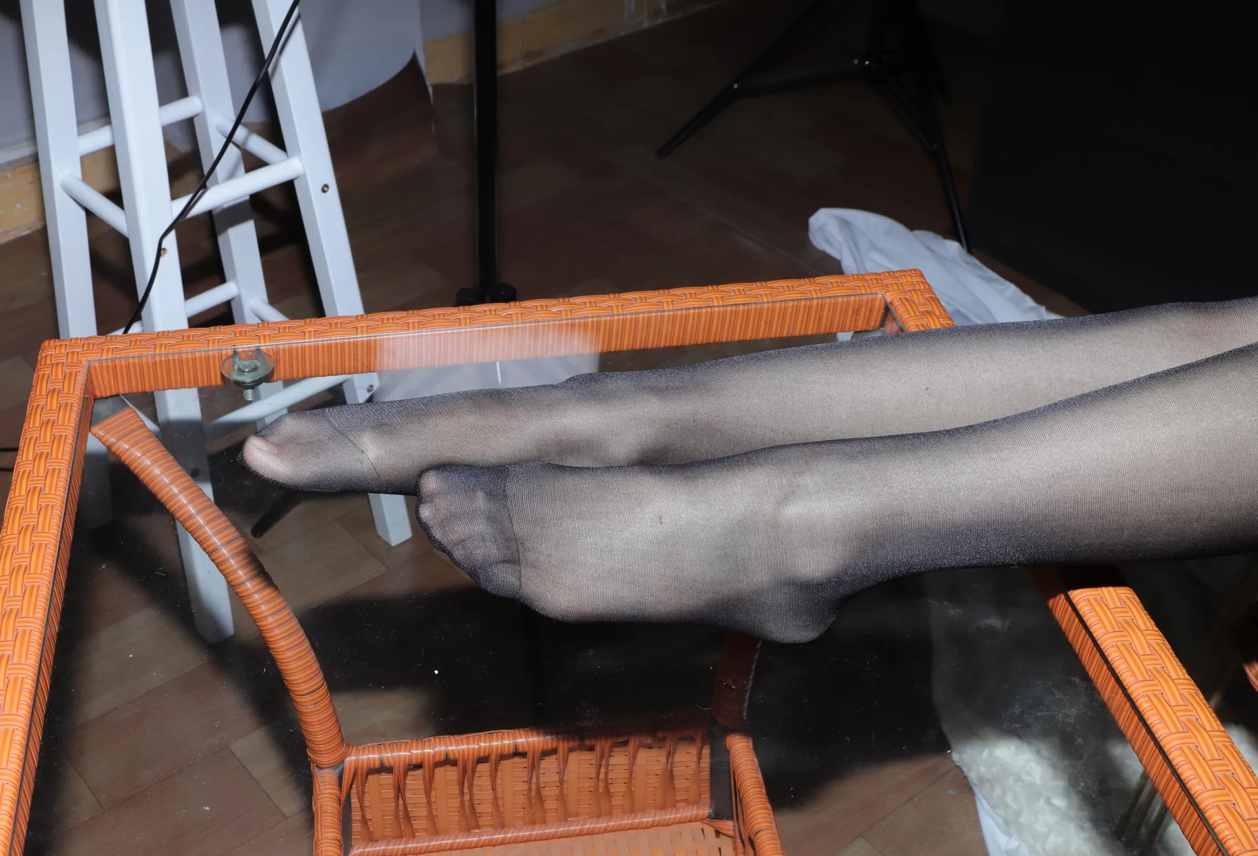 [爱美足] NO.122 热裤黑丝筒袜 街拍#[106P]-5