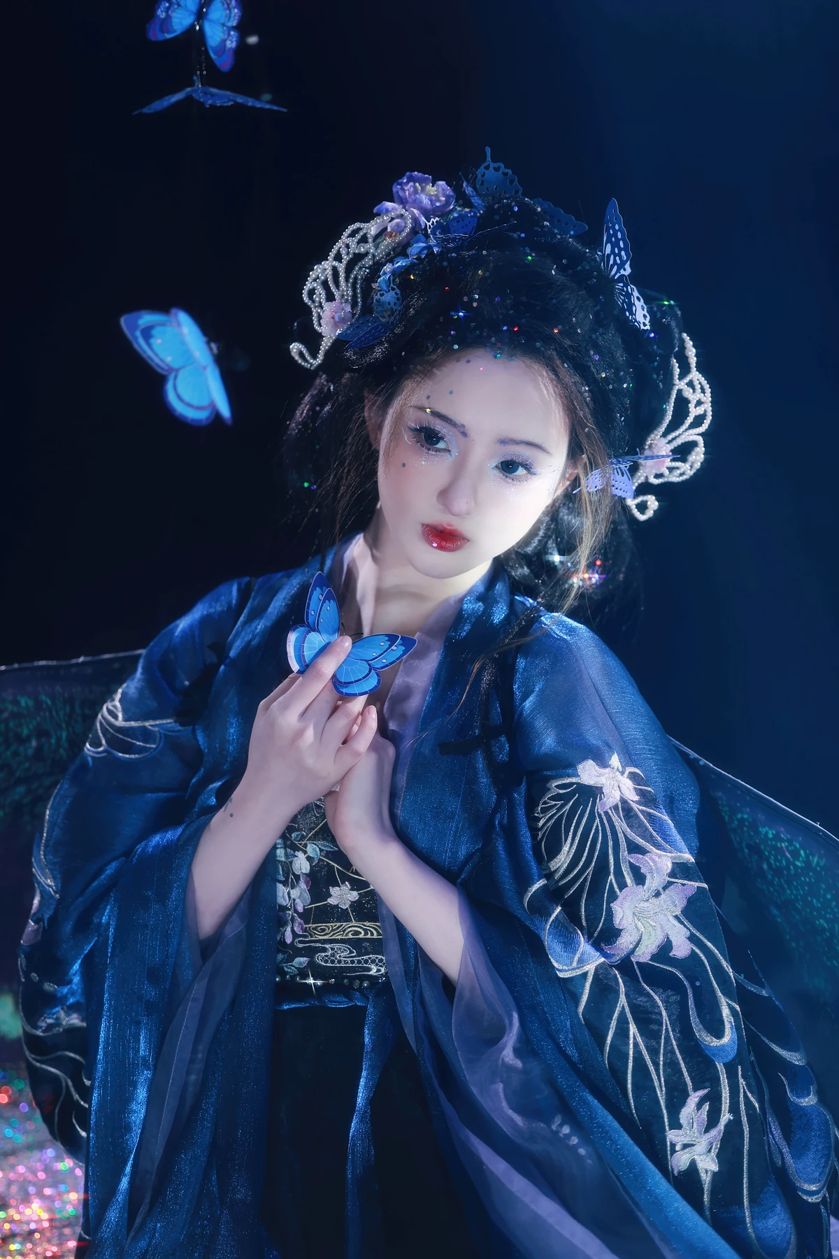 [艺图语] 2023.01.13 Vol.2908 万蝶振翅 天晴后的樱花花#[24P]-10