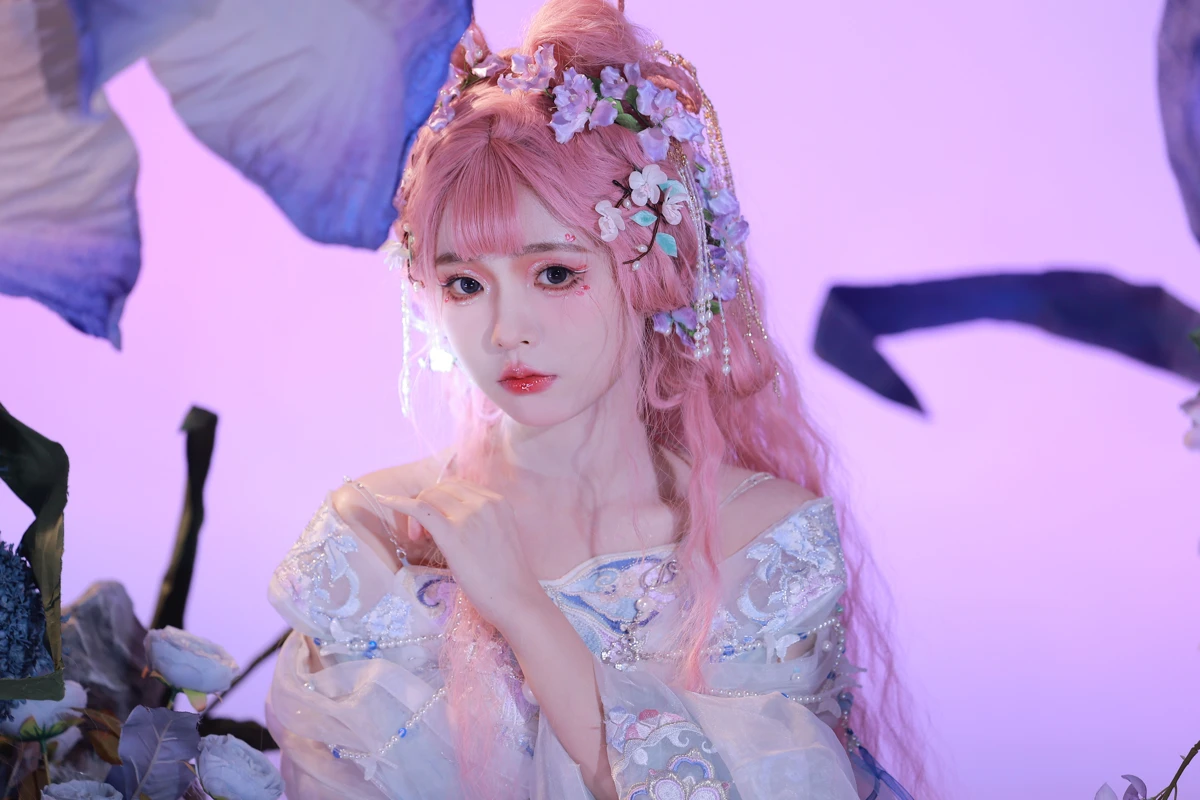 [艺图语] 2023.01.07 Vol.2857 – 花月夜蝶梦 怀里猫ovo#[22P]-7