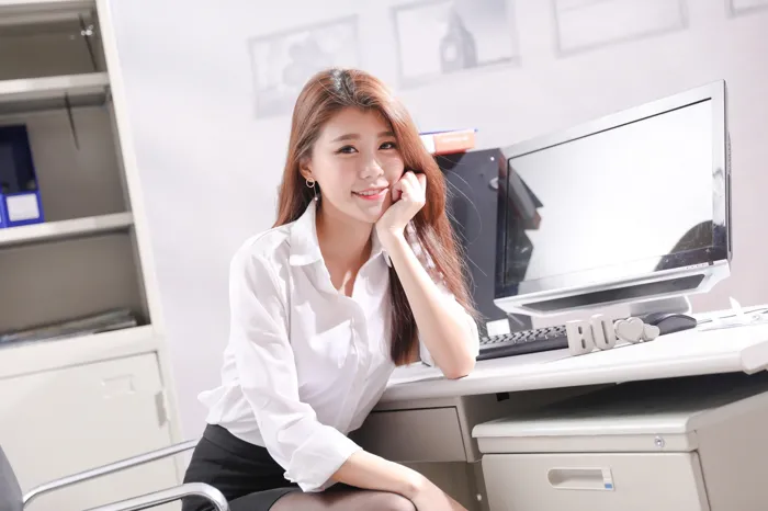 [爱美足] NO.049 陈波波 制服OL黑丝 高跟美腿旅拍 街拍#[39P]-10