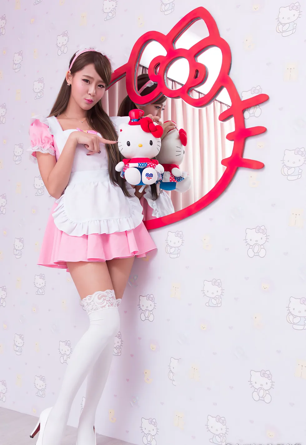 [爱美足] NO.173 小雪 女仆装膝上白丝高跟美腿 街拍#[105P]-3