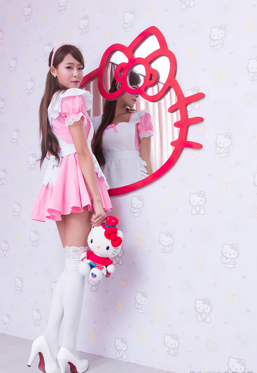 [爱美足] NO.173 小雪 女仆装膝上白丝高跟美腿 街拍#[105P]-7