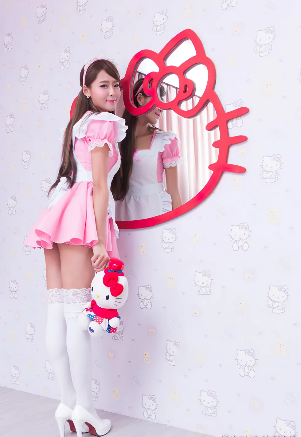 [爱美足] NO.173 小雪 女仆装膝上白丝高跟美腿 街拍#[105P]-8