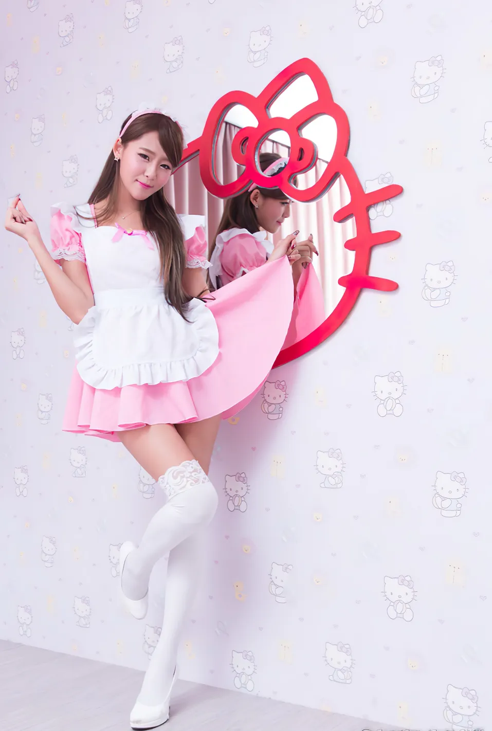 [爱美足] NO.173 小雪 女仆装膝上白丝高跟美腿 街拍#[105P]-10