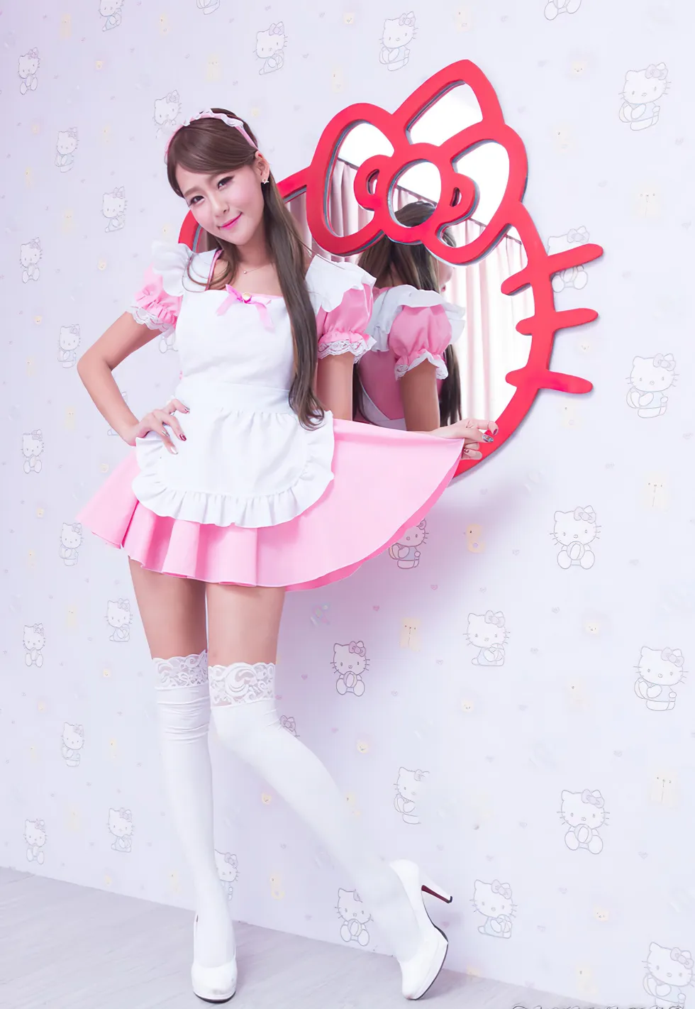 [爱美足] NO.173 小雪 女仆装膝上白丝高跟美腿 街拍#[105P]-4