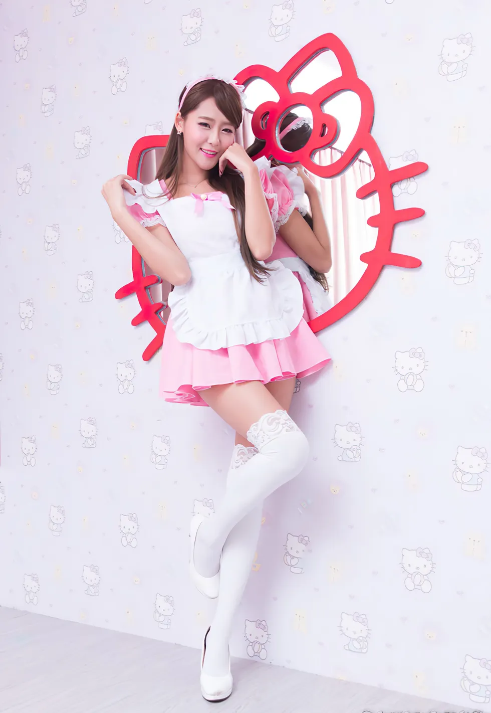 [爱美足] NO.173 小雪 女仆装膝上白丝高跟美腿 街拍#[105P]-9