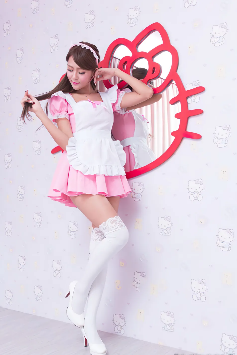 [爱美足] NO.173 小雪 女仆装膝上白丝高跟美腿 街拍#[105P]-7