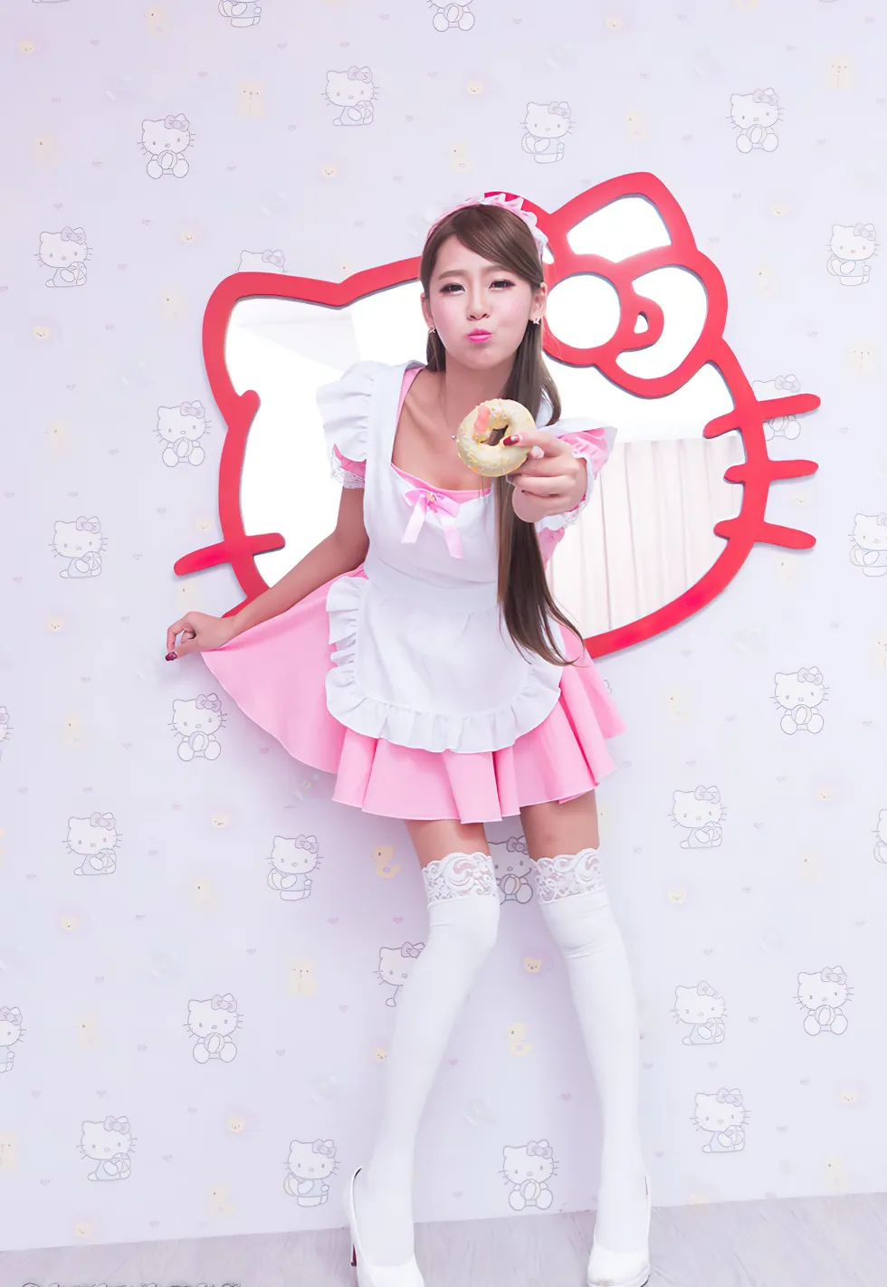 [爱美足] NO.173 小雪 女仆装膝上白丝高跟美腿 街拍#[105P]-7