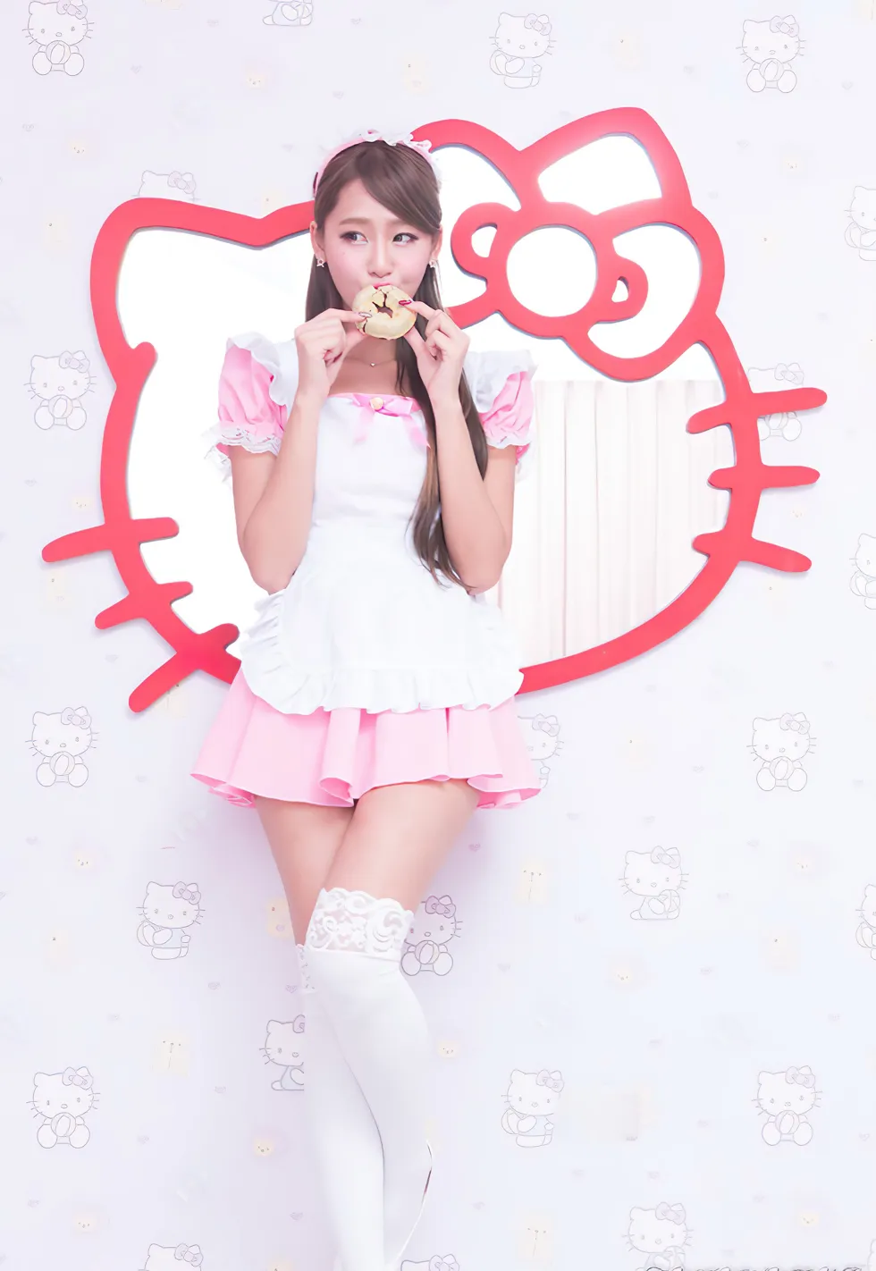 [爱美足] NO.173 小雪 女仆装膝上白丝高跟美腿 街拍#[105P]-8