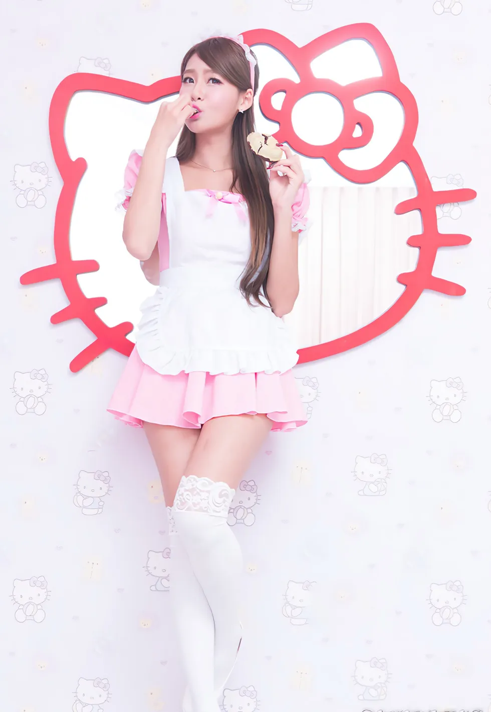 [爱美足] NO.173 小雪 女仆装膝上白丝高跟美腿 街拍#[105P]-9