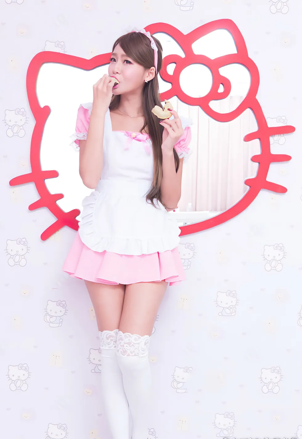 [爱美足] NO.173 小雪 女仆装膝上白丝高跟美腿 街拍#[105P]-10