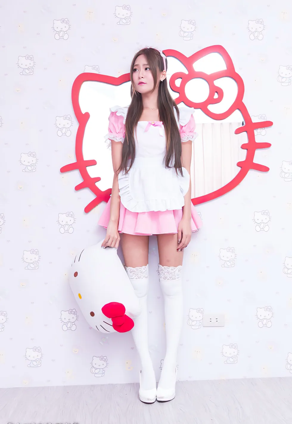 [爱美足] NO.173 小雪 女仆装膝上白丝高跟美腿 街拍#[105P]-5