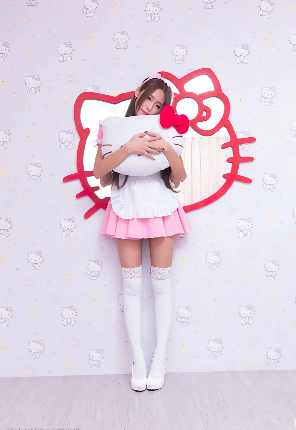 [爱美足] NO.173 小雪 女仆装膝上白丝高跟美腿 街拍#[105P]-8