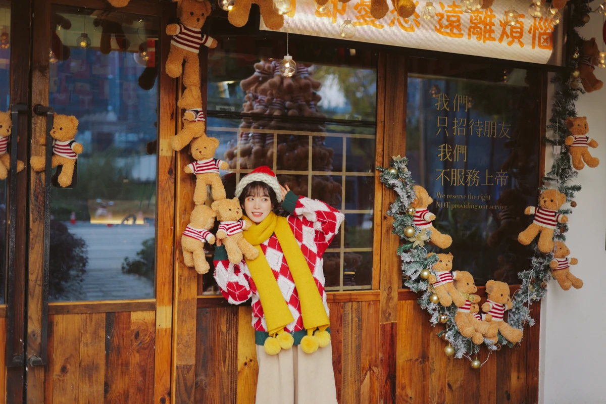 [艺图语] 2023.01.10 Vol.2884 – 圣诞欢乐颂 一只阿梦崽#[47P]-10