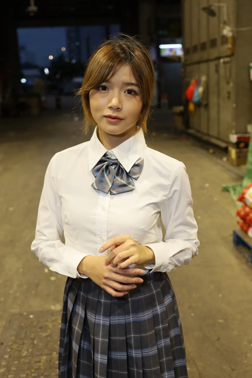 [爱美足] NO.144 Kandi 学生制服美腿 街拍#[105P]-8