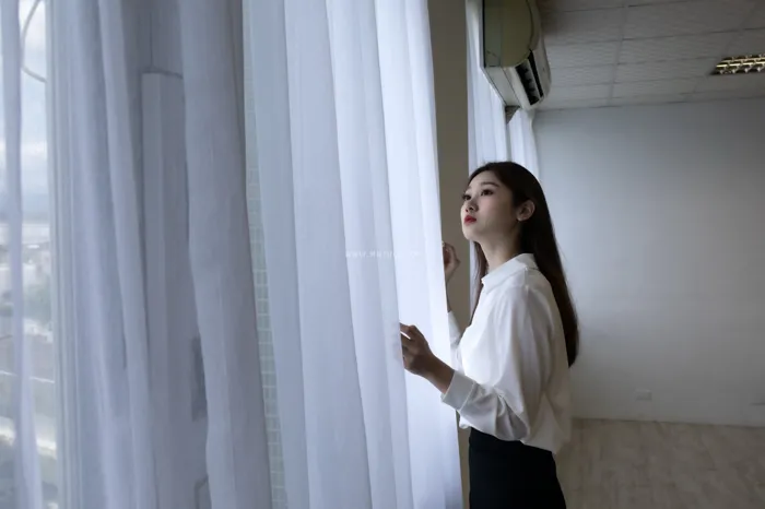 [爱美足] NO.067  刘美筠 OL黑丝 高跟美腿旅拍 街拍#[51P]-10