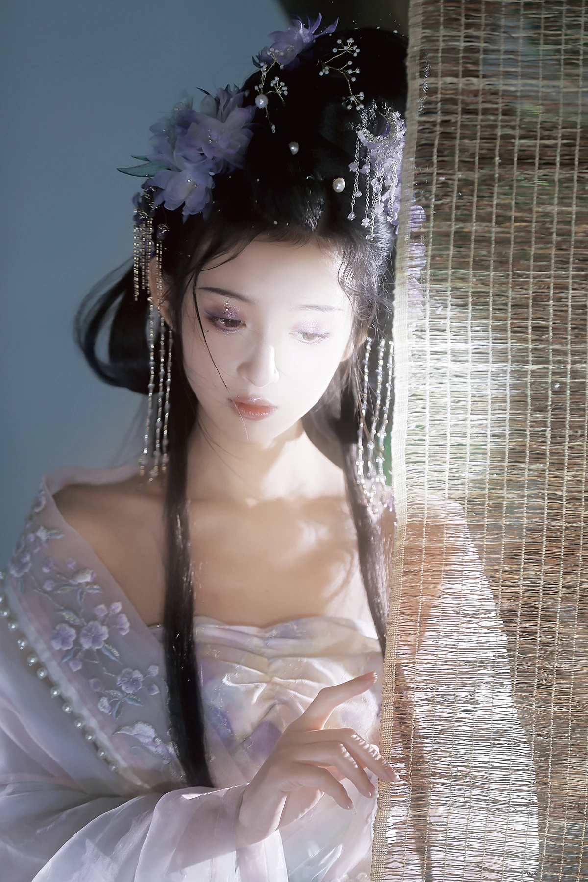 [艺图语] 2023.01.10 Vol.2882 – 那你呢，分得清我和她吗？ 一只梳子君#[29P]-6