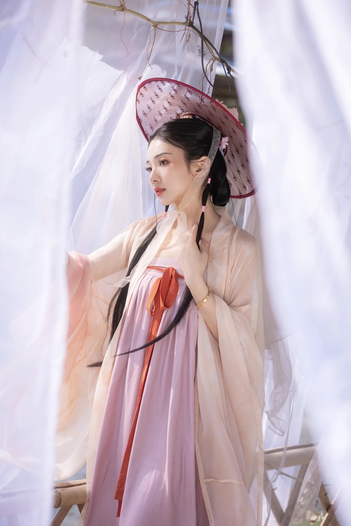 [艺图语] 2022.12.28 Vol.2778 – 若梦 崴一下#[27P]-19