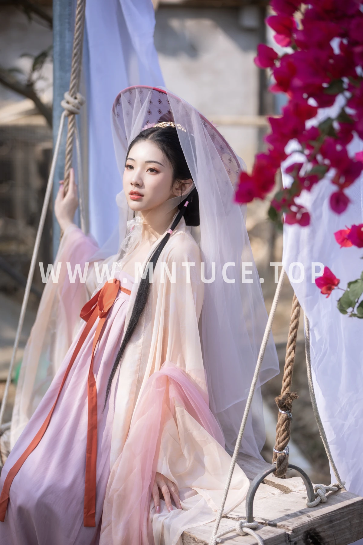 [艺图语] 2022.12.28 Vol.2778 – 若梦 崴一下#[27P]-3