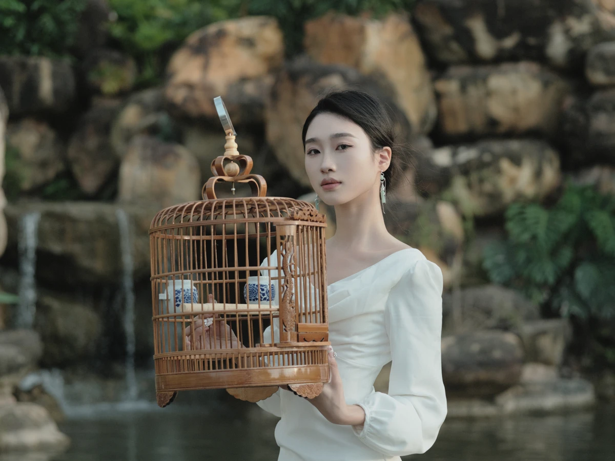 [艺图语] 2022.12.19 Vol.2713 – 落叶飞花 likeu#[47P]-5