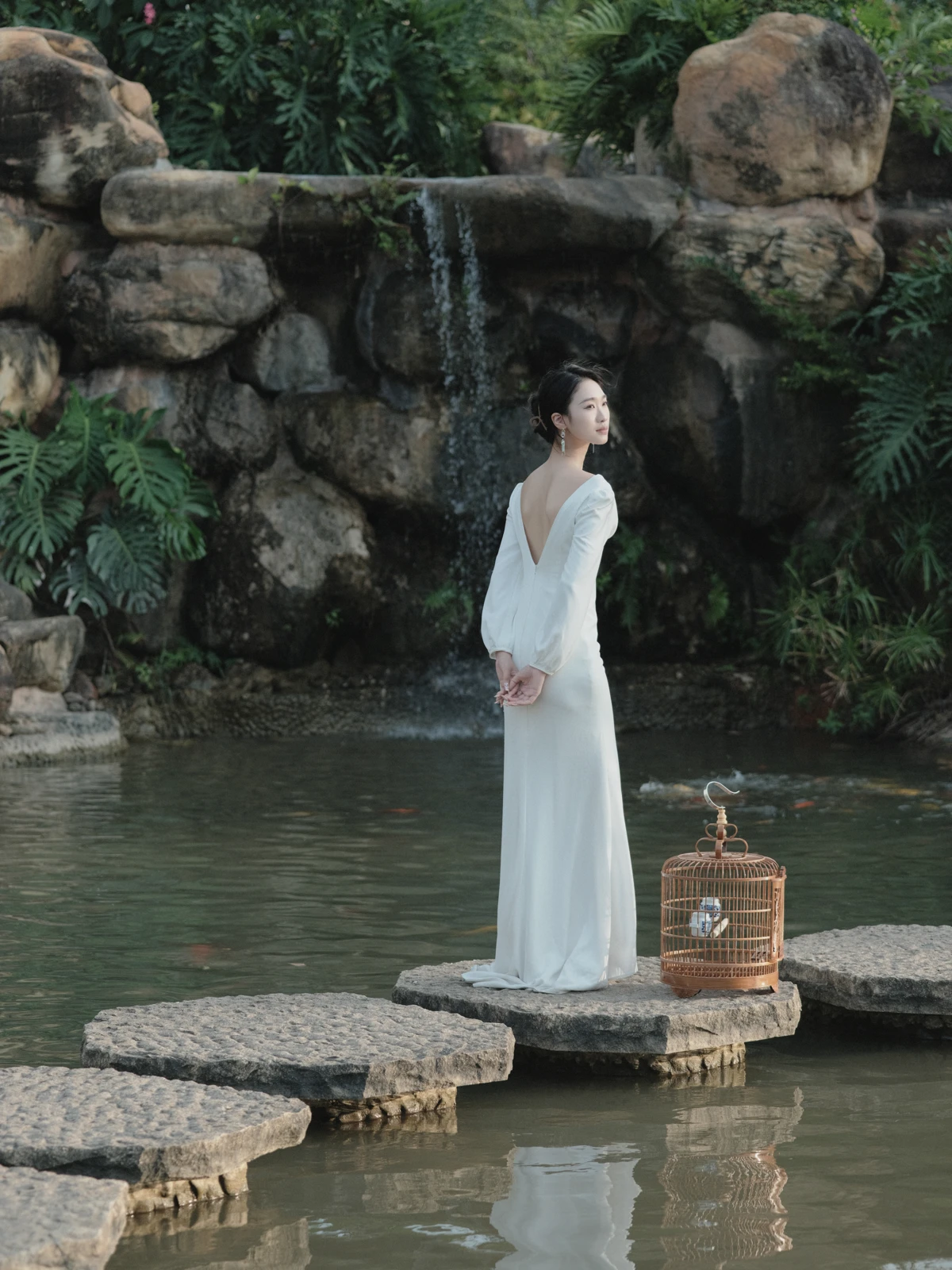 [艺图语] 2022.12.19 Vol.2713 – 落叶飞花 likeu#[47P]-8