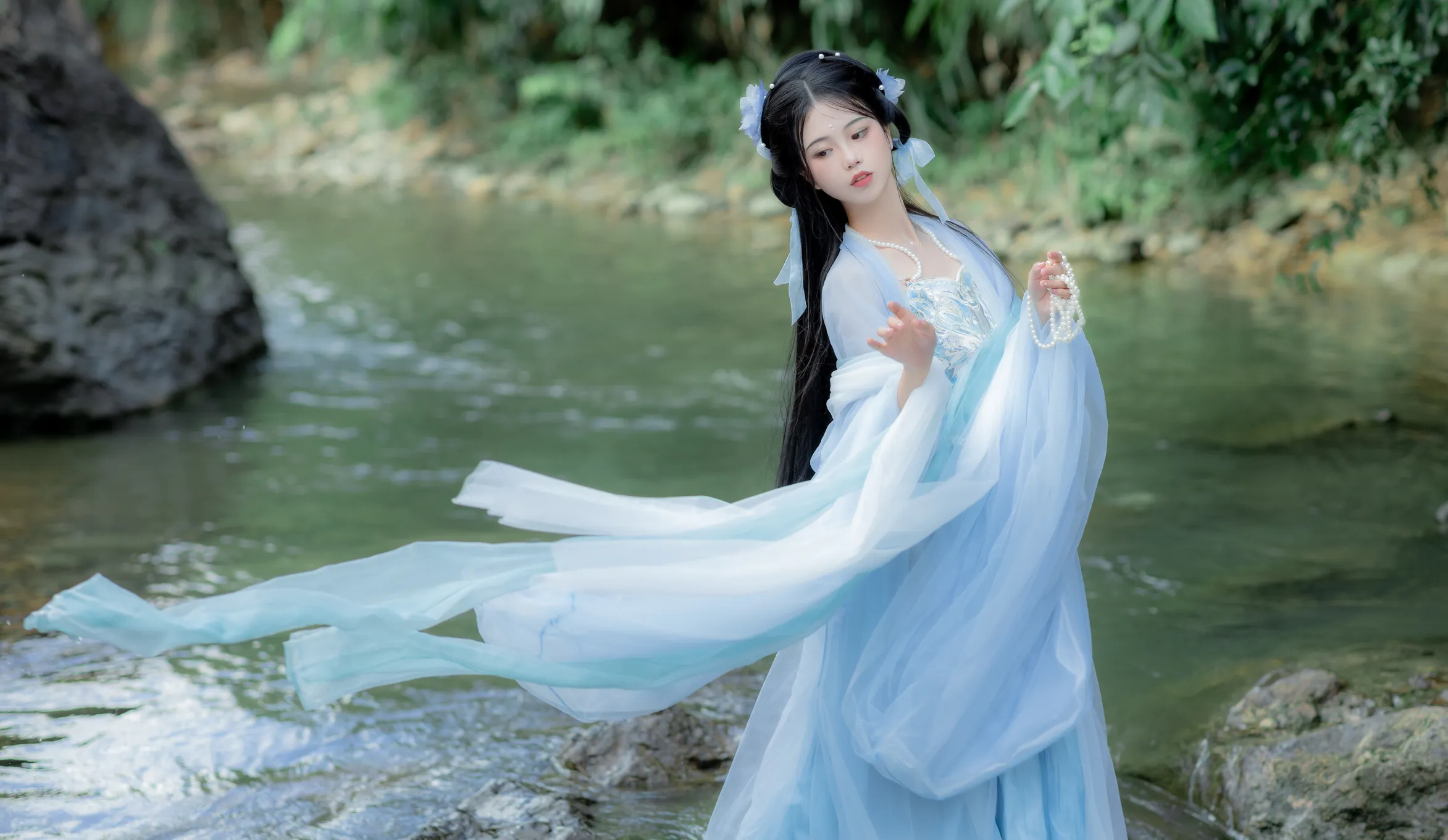 [艺图语] 2022.12.07 Vol.2622 – 小蚌精 Bllc#[21P]-7