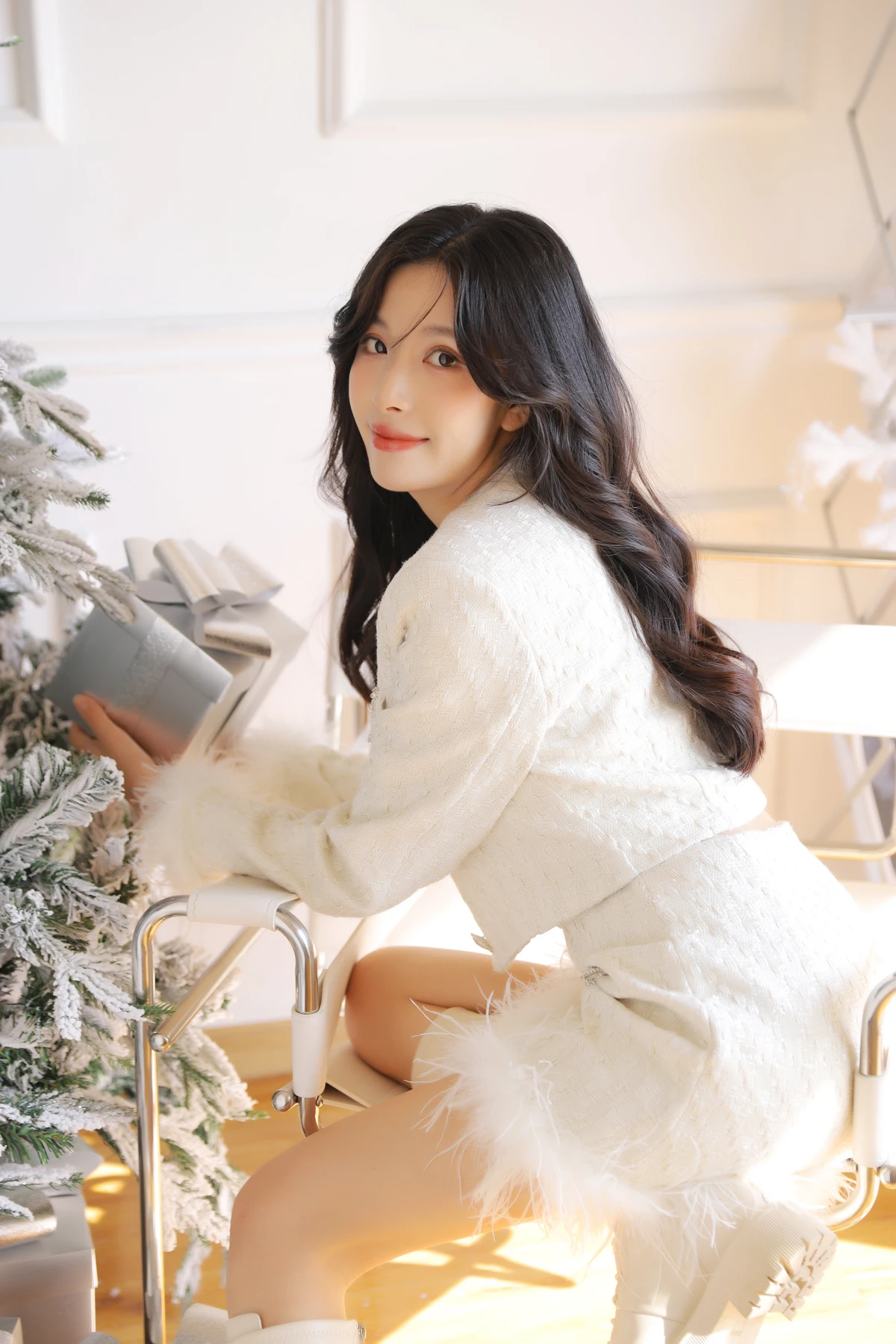 [艺图语] 2022.12.16 Vol.2693 – 山茶花 依欣Doris#[36P]-5