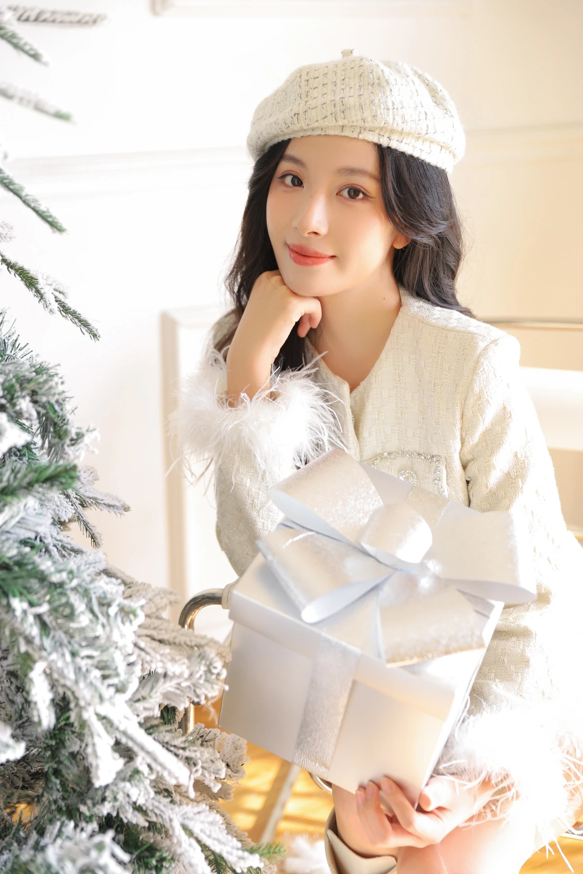 [艺图语] 2022.12.16 Vol.2693 – 山茶花 依欣Doris#[36P]-5