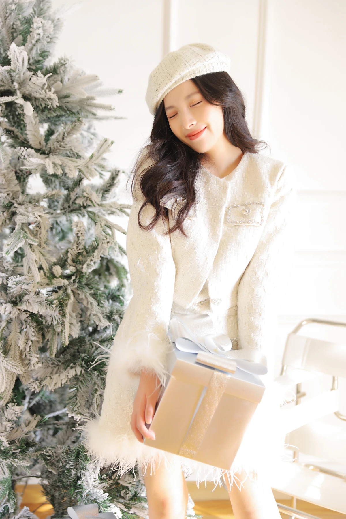 [艺图语] 2022.12.16 Vol.2693 – 山茶花 依欣Doris#[36P]-6