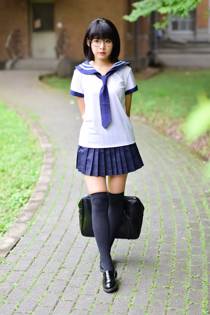 [爱美足] NO.171 海琳 学生制服 街拍#[73P]-1