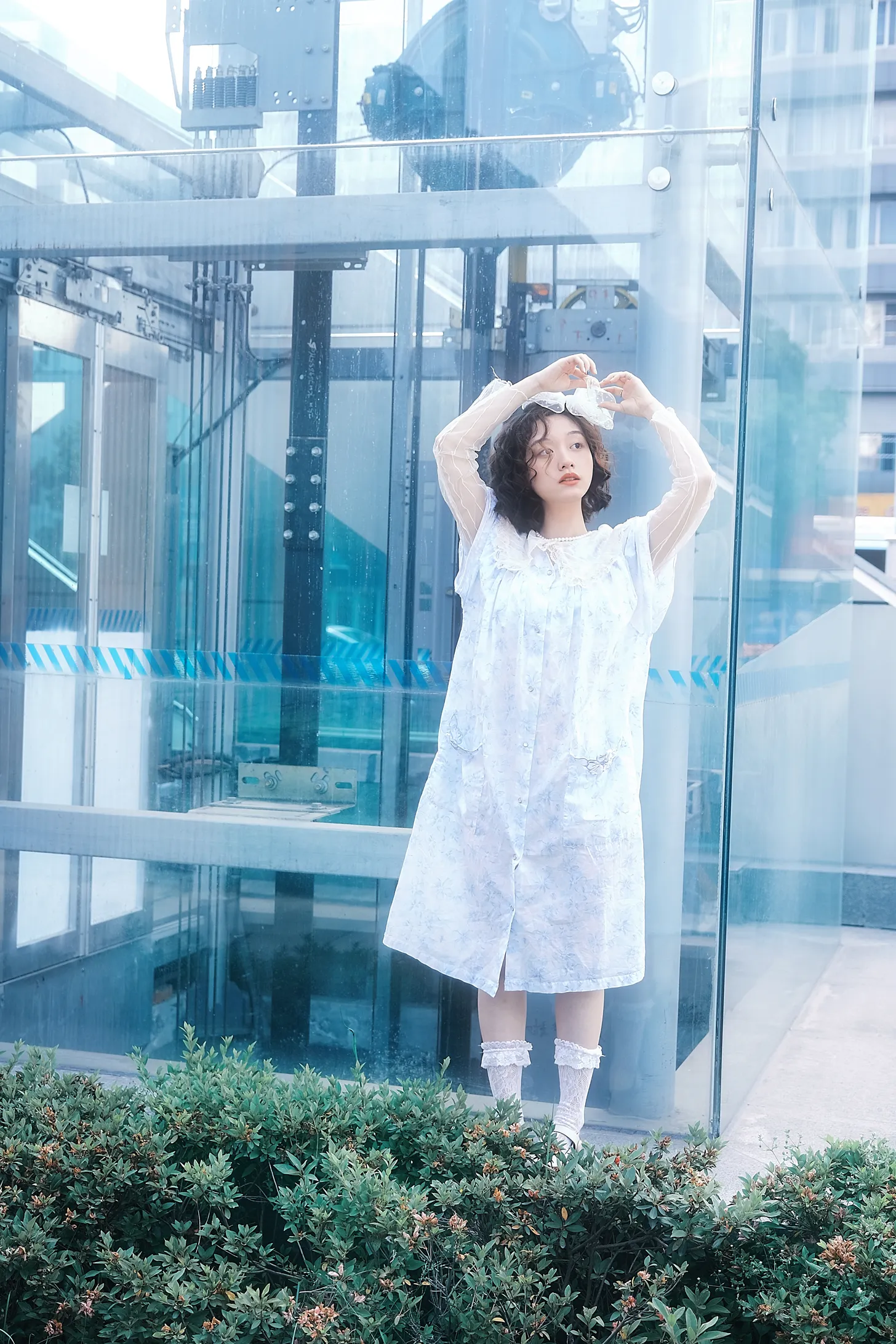 [艺图语] 2022.12.09 Vol.2633 – 爱丽丝漫游城市 馨馨#[23P]-4