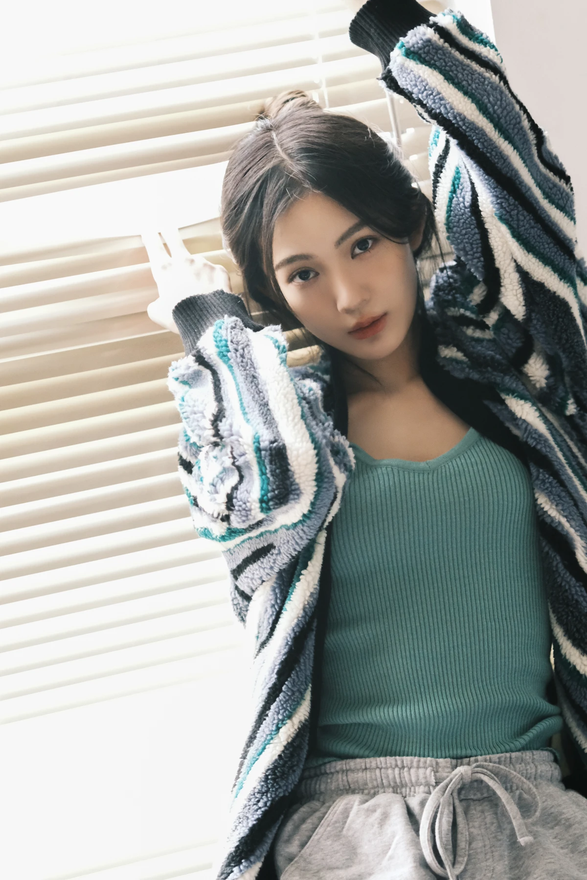 [艺图语] 2023.02.07 Vol.2992 是但求其爱 凤#[22P]-2