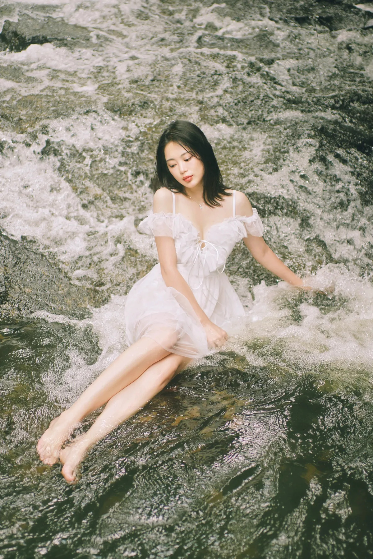 [艺图语] 2022.12.15 Vol.2684 – 流淌的柔情 小桃#[22P]-1