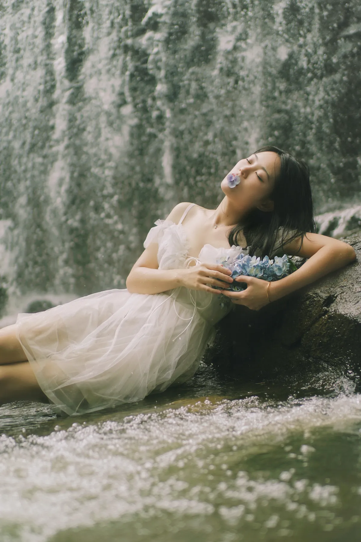 [艺图语] 2022.12.15 Vol.2684 – 流淌的柔情 小桃#[22P]-9