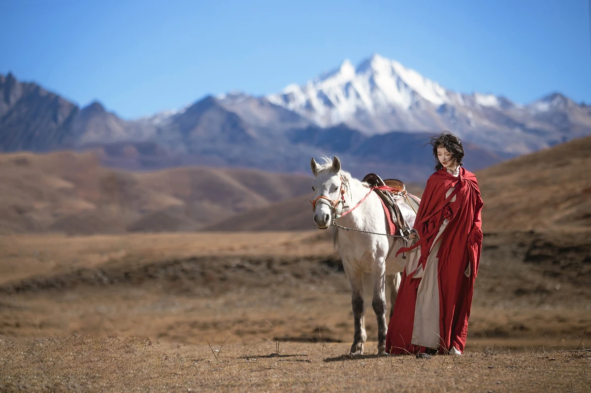 [艺图语] 2023.02.05 Vol.2976 天高任鸟飞 梨一依#[30P]-4