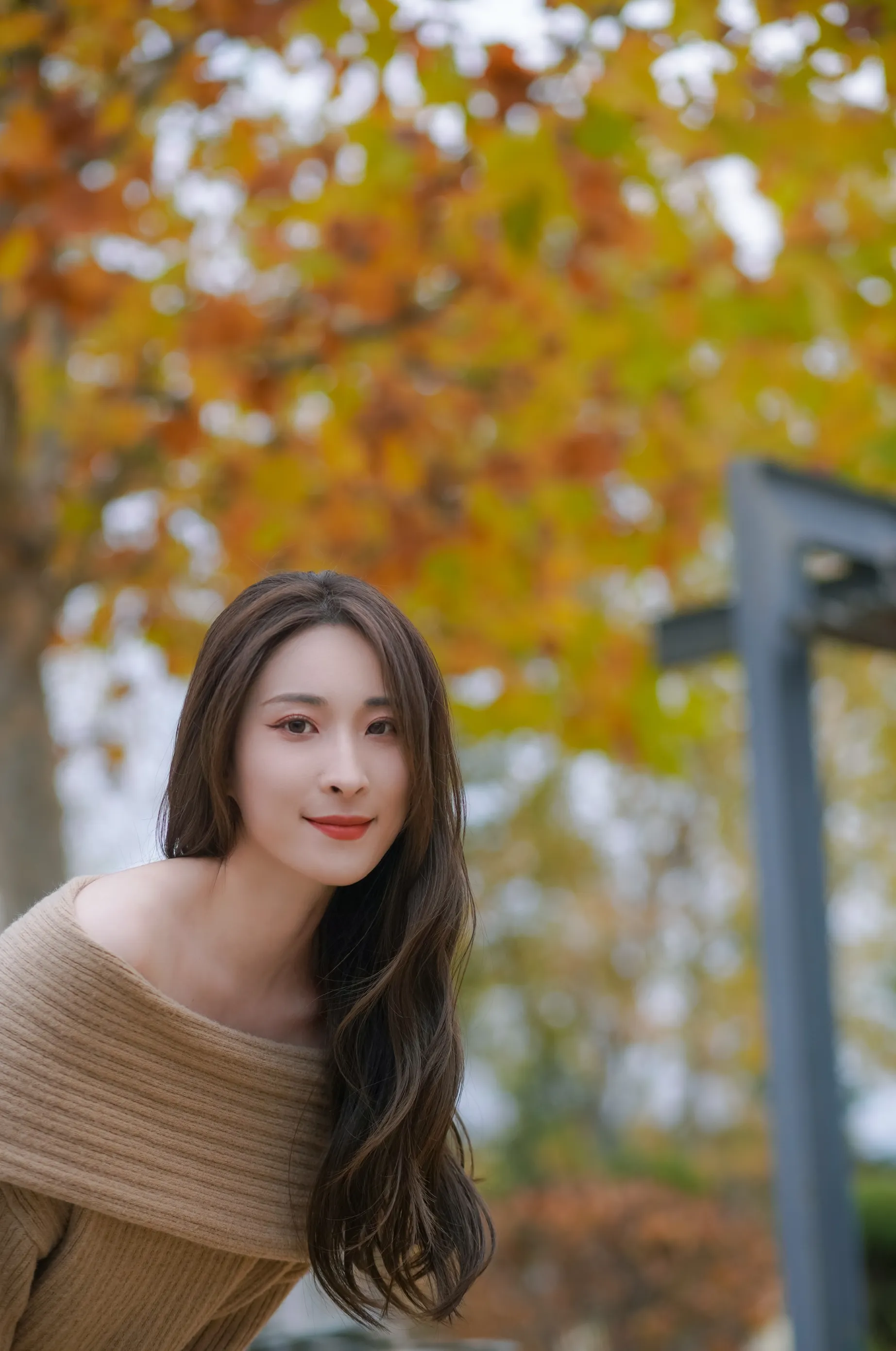 [艺图语] 2022.12.10 Vol.2646 – 叶落知秋 阿音#[26P]-6