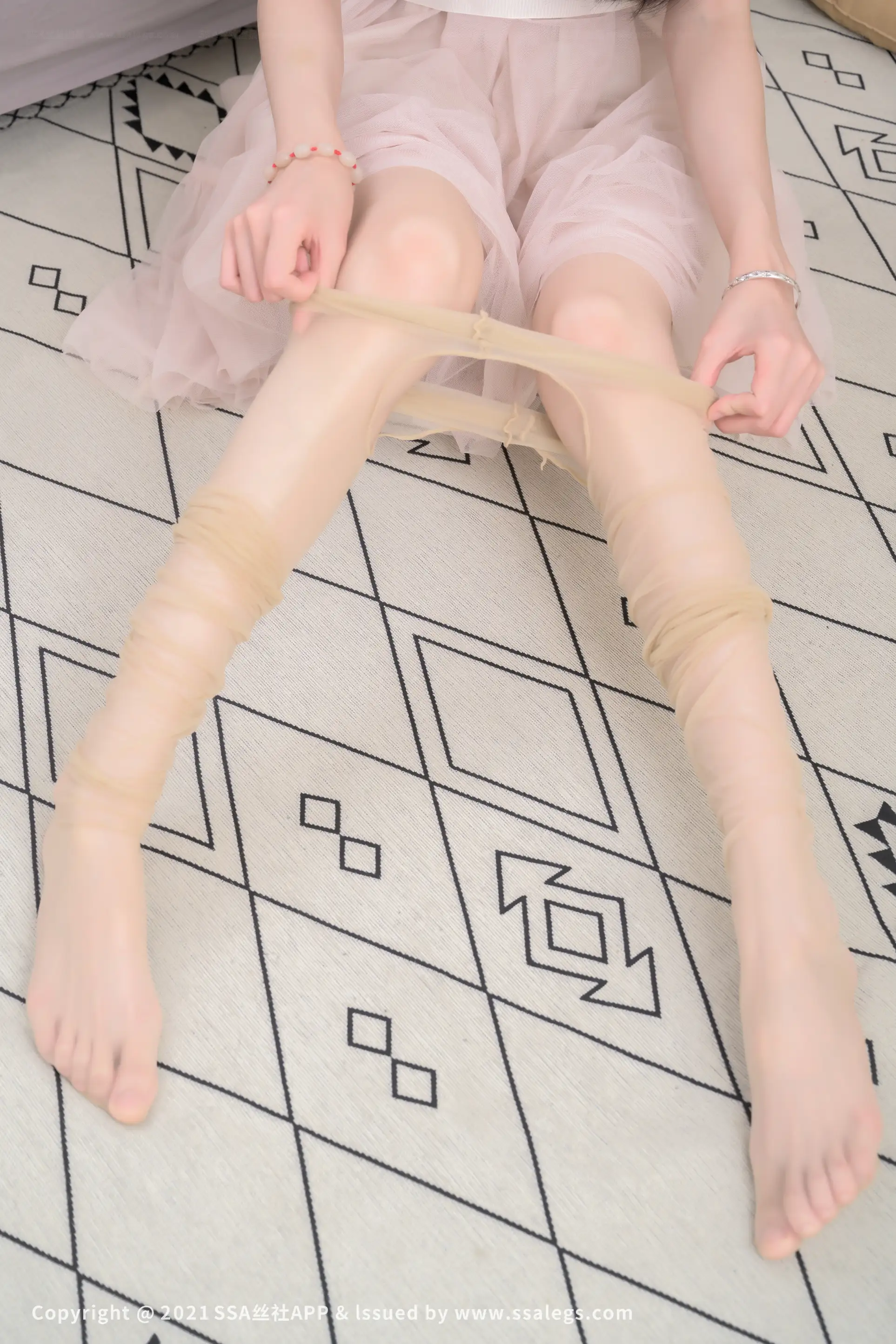 [爱美足] NO.765 模特团团的肤色油亮丝袜(下) 丝社#[124P]-7