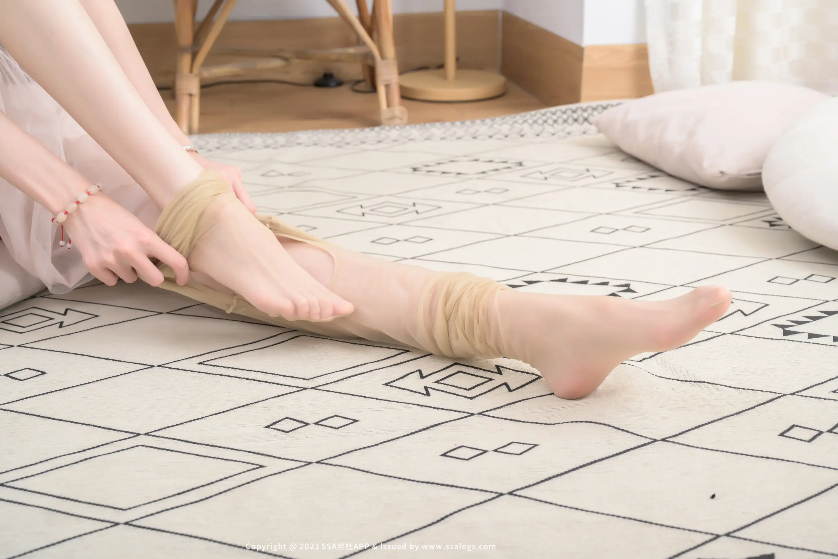 [爱美足] NO.765 模特团团的肤色油亮丝袜(下) 丝社#[124P]-9