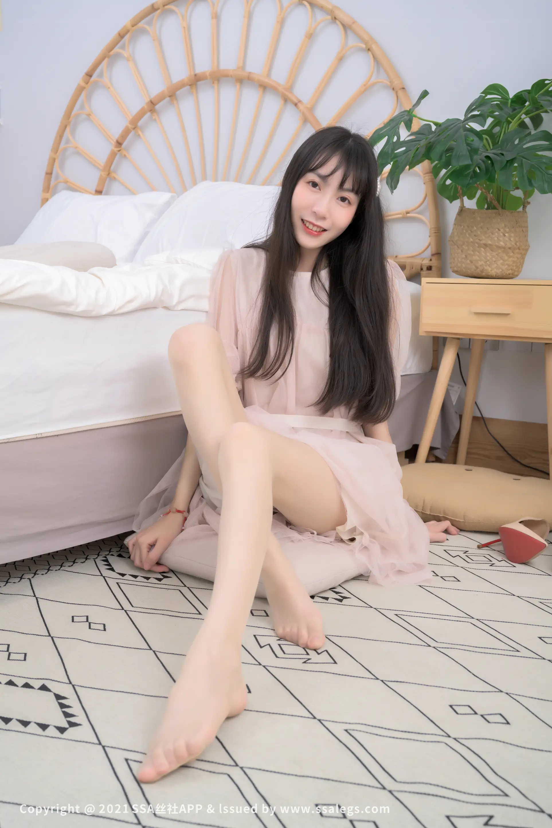 [爱美足] NO.765 模特团团的肤色油亮丝袜(下) 丝社#[124P]-1