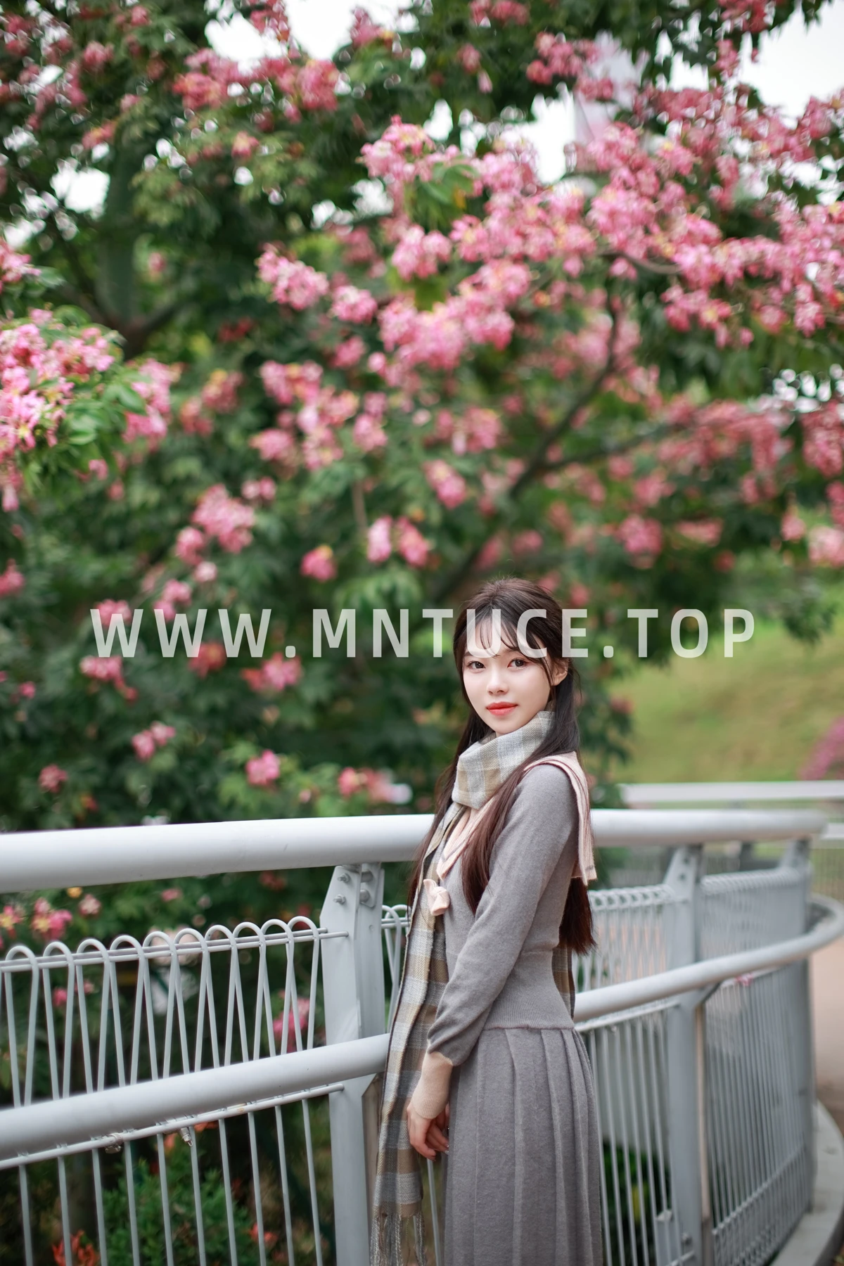 [艺图语] 2023.01.13 Vol.2904 冬日恋歌 飞飞#[36P]-1